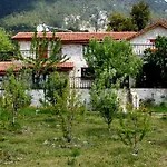 Kilim Yaka Village * Kayacık