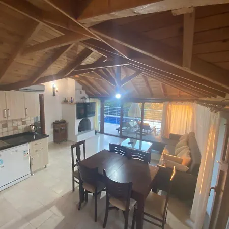 Kilim Yaka Village *