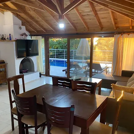 Kilim Yaka Village *