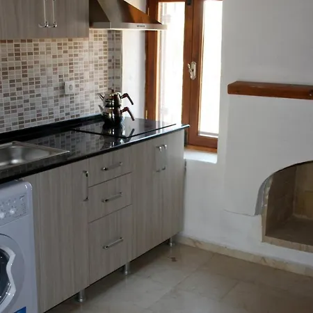 Kilim Yaka Village *