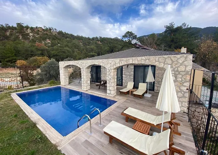 Kilim Yaka Village *