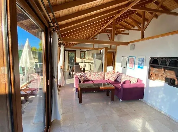 Kilim Yaka Village *