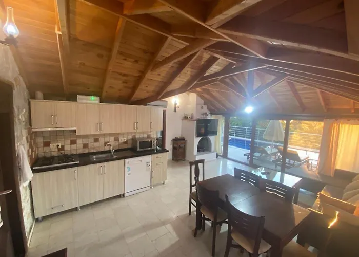 Kilim Yaka Village Kayacık