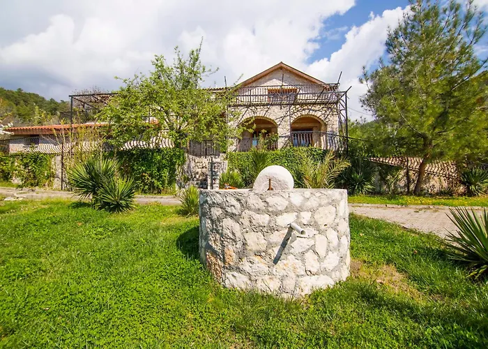 Willa Kilim Yaka Village